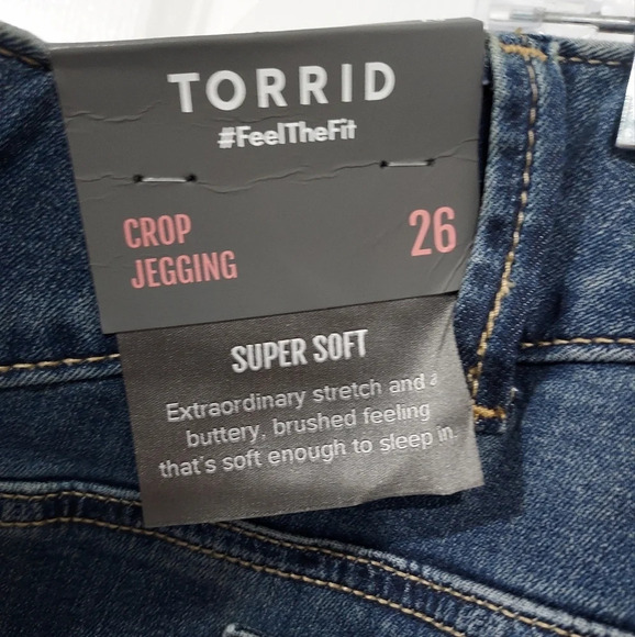 NWOT Torrid Medium/Dark Wash Crop Jegging Super Soft in Size 26 - Picture 7 of 13